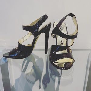 VERSACE x H&M black patent leather high heels sandals. Size 36.